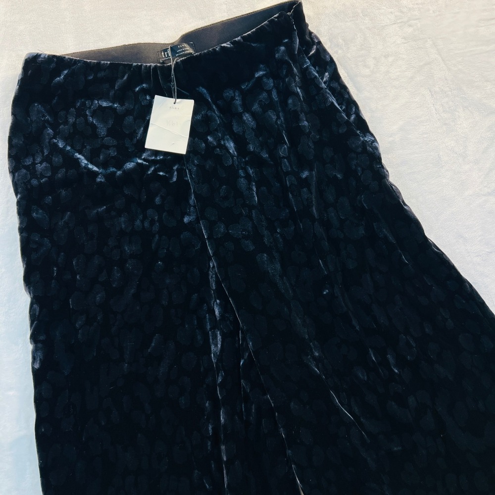 Zara TRF Black Velvet Leopard Print Wide Leg Pants 7901/283 M